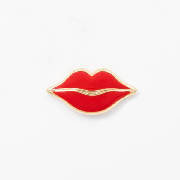 Lips red gold